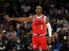 控卫之神！保罗生涯总助攻和抢断皆列NBA第二 仅次于斯托克顿