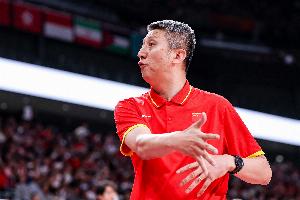 媒体人：郭士强屠榜热搜 中国男篮惨败日本男篮二队情感上难接受